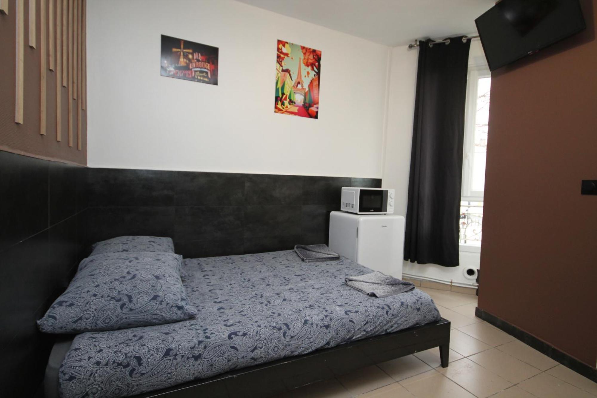 09 - Chambre Proche Paris Et Transports Avec Tv Wifi Saint-Denis  Exterior foto